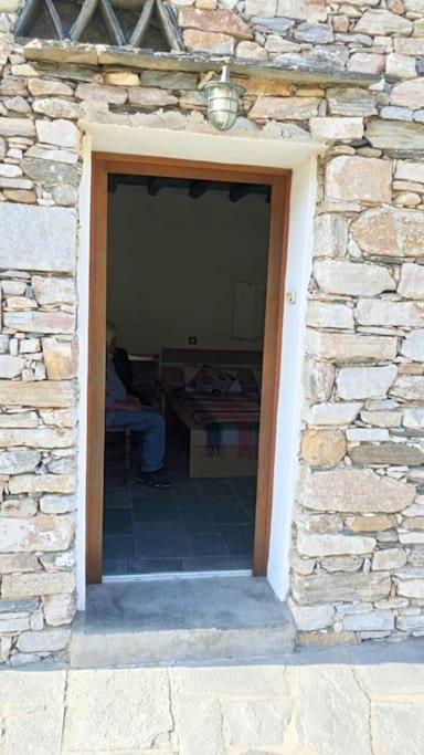 Kyma House -150m From The Holiday home Kamares (Sifnos)